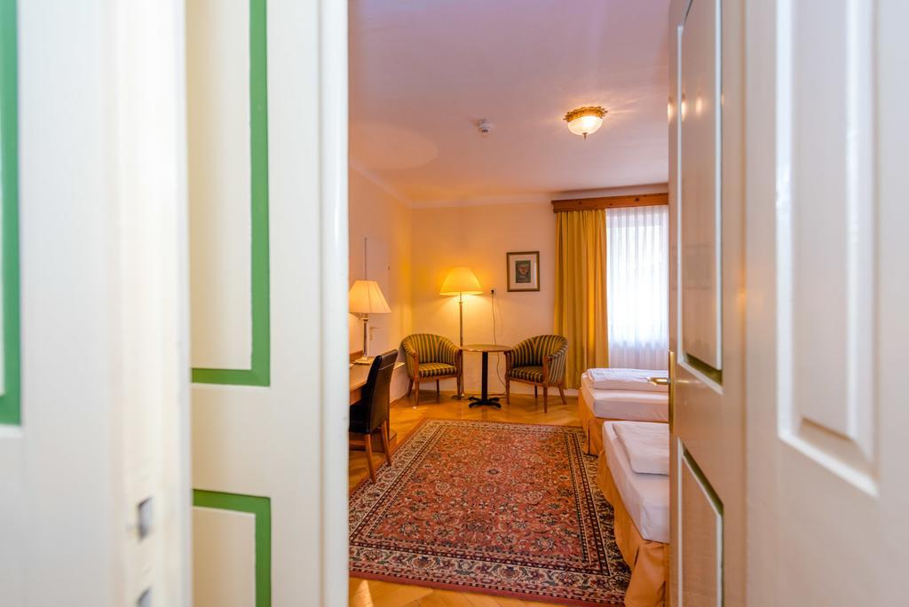Landhotel Groggerhof Obdach Екстер'єр фото